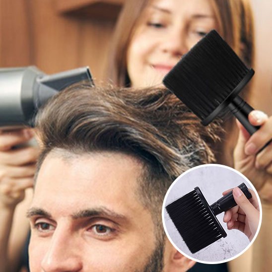 Brosse-à-barbe-poils-denses-coiffage-homme-salon-qualite-gestuelle-experte
