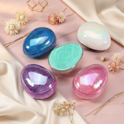 Brosse-à-cheveux-demelante-poils-souples-format-compact-soin-quotidien-chevelure-longue-efficace