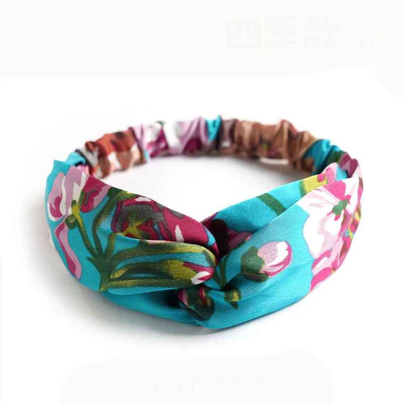 bandeau-cheveux-femme-fleuri-turquoise-noeud-style-vif-confort-tenue-estivale