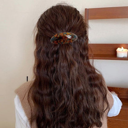 barrette-à-cheveux-femme-couleur-ambre-et-bleu-style-elegant-maintient-parfaitement-demi-queue