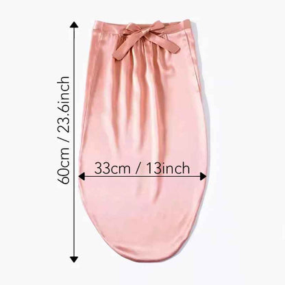Bonnet en soie rose avec dimension