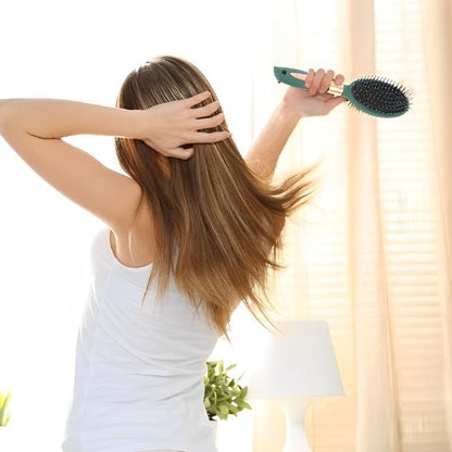 brosse-cheveux-bouclés-anti-frisottis-coiffure-volume-soin-capillaire-ergonomique-pratique-douce