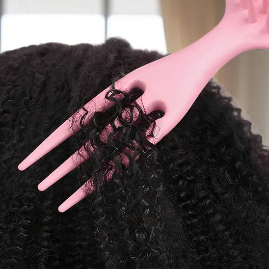 brosse-cheveux-bouclés-dents-larges-volume-cheveux-boucles-definition-soin-quotidien-anti-casse-efficace