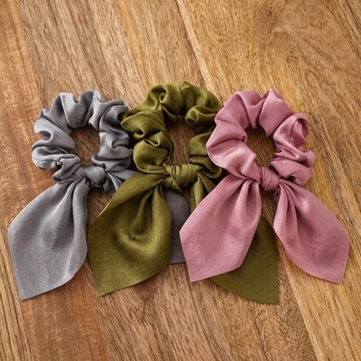chouchou-cheveux-femme-satine-rubans-femme-style-elegant-set-trois-couleurs