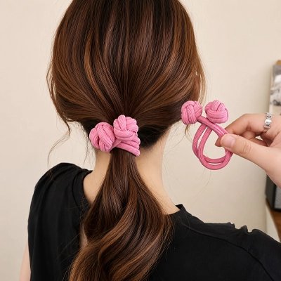 Élastique pour cheveux rose bas queue cheveux bruns accessoire noeud