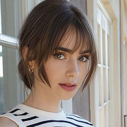 extension-clip-cheveux-frange-brune-courte-style-naturel-femme-exterieur-coiffure