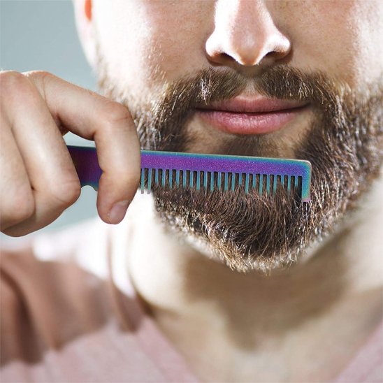 peigne-a-barbe-metal-homme-soignant-barbe-epaisse-style-masculin-grooming