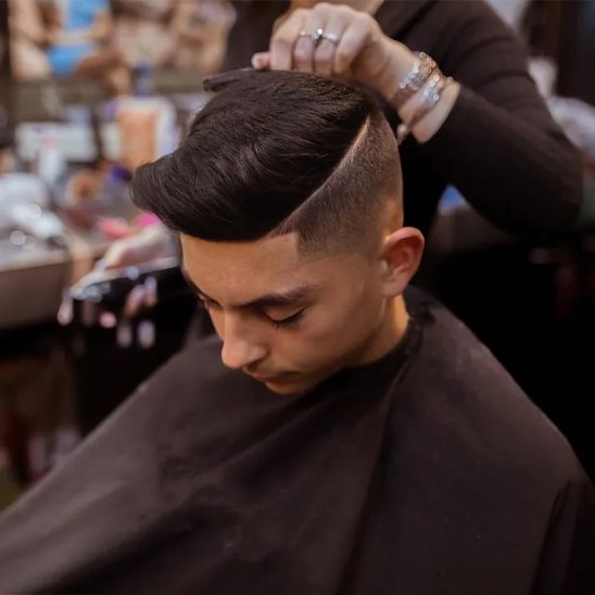 perruque-homme-style-side-part-degrade-propre-volume-controle-look-masculin-naturel