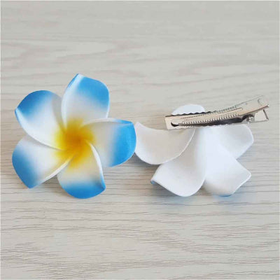 pince-à-cheveux-fleur-bleu