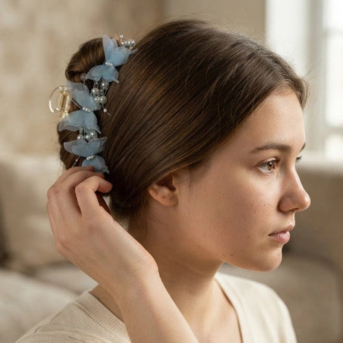 Pince a cheveux griffe papillon pour chignon romantique