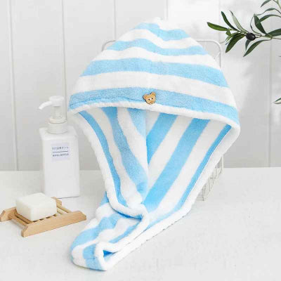 serviette-cheveux-bleu-blanche