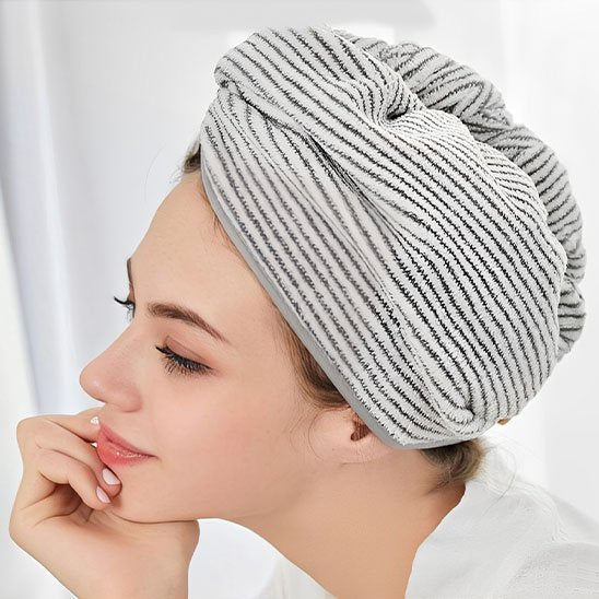 serviette-cheveux-rayee-ultraabsorbante-turban-elegant-sechage-rapide-confort-soin-capillaire