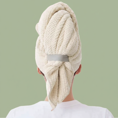 serviette-en-microfibre-cheveux-fond-uni-cote-dos